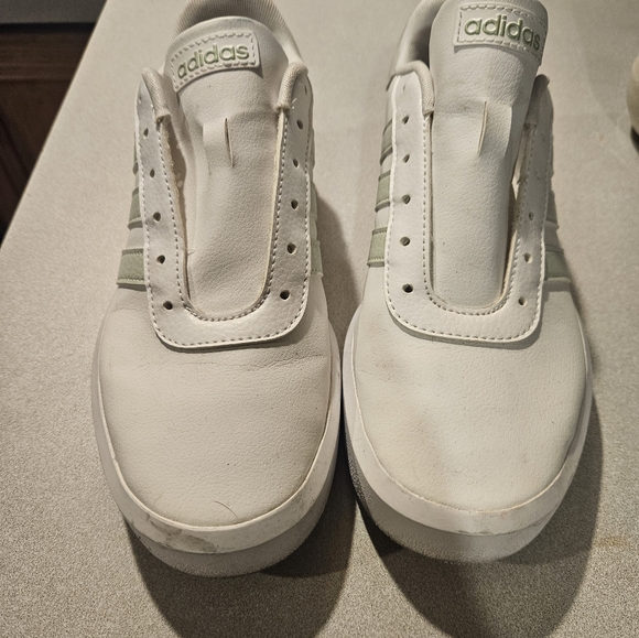 Adidas Court Platform womans size 7.5 - Picture 5 of 9